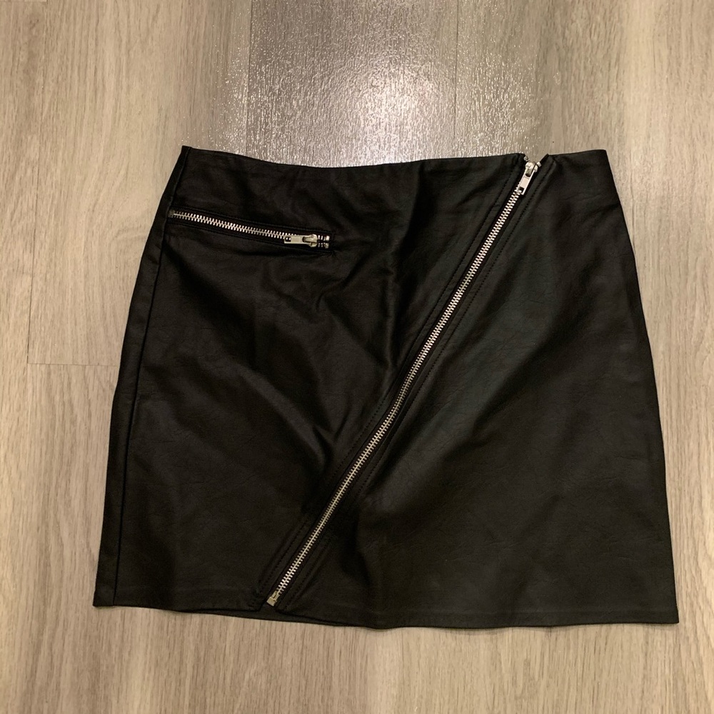 Kendall and Kylie Leather Mini Skirt - Picture 1 of 3